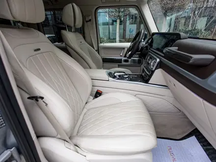 Mercedes-Benz G 63 AMG 4MATIC 2023 года за 109 000 000 тг. в Алматы – фото 22