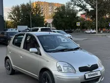 Toyota Vitz, 2002