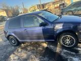 Volkswagen Golf 1998 года за 1 350 000 тг. в Шымкент – фото 2