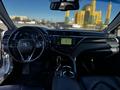 Toyota Camry 2018 года за 13 800 000 тг. в Семей – фото 3