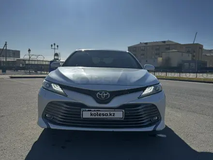 Toyota Camry 2018 года за 13 800 000 тг. в Семей – фото 6