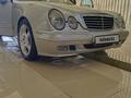Mercedes-Benz E 320 2001 годаүшін5 600 000 тг. в Жанаозен – фото 17