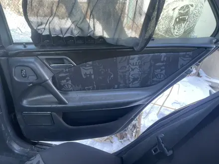 Салон Mercedes 210-й Сидения Дверные Карты Обшивки за 200 000 тг. в Караганда – фото 5