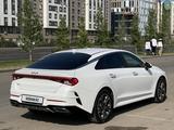 Kia K5 2022 года за 11 800 000 тг. в Астана – фото 4