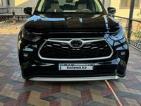 Toyota Highlander 2021 годаfor22 900 000 тг. в Алматы