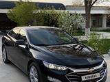 Chevrolet Malibu 2020 года за 12 800 000 тг. в Туркестан – фото 3