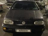 Volkswagen Golf 1994 года за 850 000 тг. в Астана