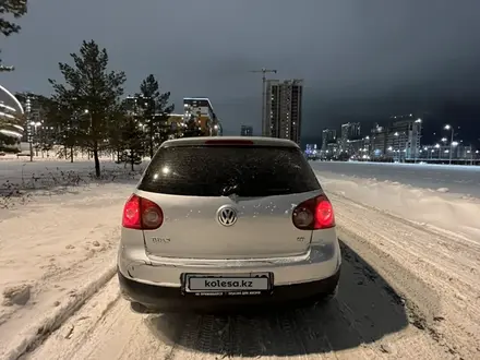 Volkswagen Golf 2004 года за 2 900 000 тг. в Астана – фото 4