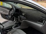 Hyundai Elantra 2018 годаүшін4 800 000 тг. в Актау – фото 5