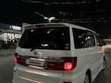 Toyota Alphard 2005 годаfor5 500 000 тг. в Атырау – фото 4