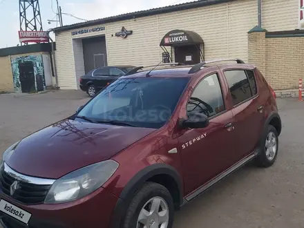 Renault Sandero Stepway 2013 года за 4 200 000 тг. в Караганда – фото 2