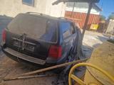 Volkswagen Passat 1999 года за 550 555 тг. в Тараз – фото 2