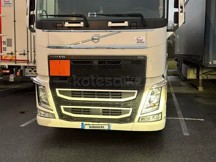 Volvo  FH 2018 года за 52 000 000 тг. в Шымкент – фото 3