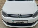 Volkswagen Polo 2014 года за 4 900 000 тг. в Актобе