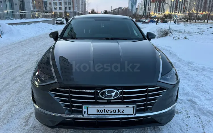 Hyundai Sonata 2022 года за 12 500 000 тг. в Астана