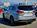 Toyota Highlander 2018 года за 18 700 000 тг. в Алматы – фото 3