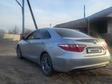 Toyota Camry 2015 года за 10 800 000 тг. в Семей – фото 2