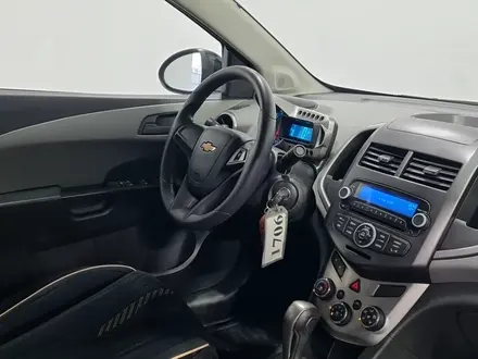 Chevrolet Aveo 2015 года за 3 490 000 тг. в Алматы – фото 15
