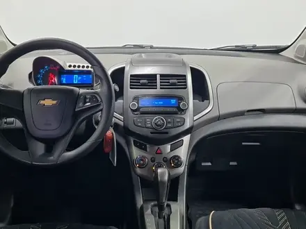 Chevrolet Aveo 2015 года за 3 490 000 тг. в Алматы – фото 14