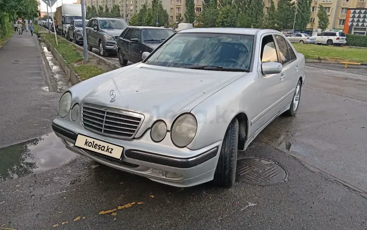 Mercedes-Benz E 200 2000 года за 2 950 000 тг. в Алматы