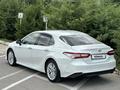 Toyota Camry 2019 годаfor13 900 000 тг. в Шымкент – фото 2