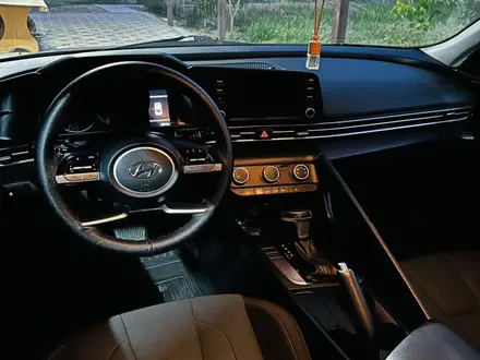 Hyundai Elantra 2023 года за 7 700 000 тг. в Тараз – фото 7