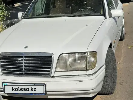 Mercedes-Benz E 280 1993 года за 2 000 000 тг. в Кызылорда