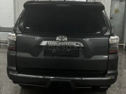 Toyota 4Runner 2015 годаүшін13 500 000 тг. в Усть-Каменогорск – фото 6