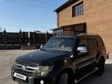 Mitsubishi Pajero 2007 годаүшін9 500 000 тг. в Караганда – фото 2