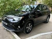 Toyota RAV4 2018 года за 12 970 000 тг. в Караганда