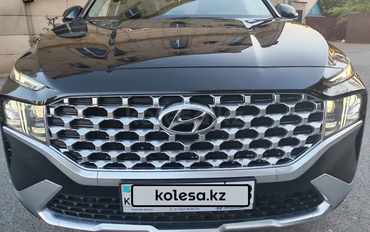 Hyundai Santa Fe 2023 года за 16 400 000 тг. в Семей