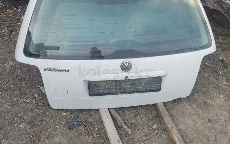 Крышка багажника Фольксваген Пассат В5 за 20 000 тг. в Алматы