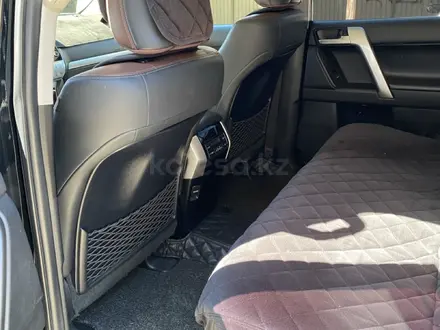 Toyota Land Cruiser Prado 2021 года за 27 000 000 тг. в Актобе – фото 9