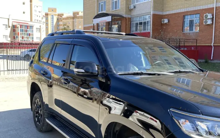 Toyota Land Cruiser Prado 2021 года за 27 000 000 тг. в Актобе