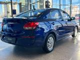 Kia Soluto Prestige 2025 года за 7 590 000 тг. в Костанай – фото 2
