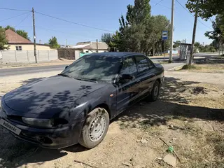 Mitsubishi Galant