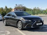 Lexus ES 250 2019 года за 19 500 000 тг. в Шымкент – фото 2