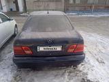 Mercedes-Benz E 200 1998 годаүшін2 900 000 тг. в Павлодар – фото 5