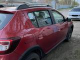 Renault Sandero Stepway 2015 годаүшін4 400 000 тг. в Костанай – фото 2