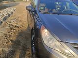 Hyundai Sonata 2011 года за 5 700 000 тг. в Актобе – фото 3