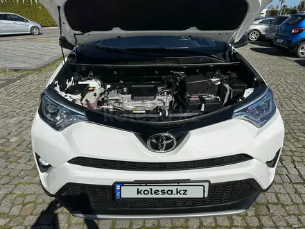 Toyota RAV4 2016 года за 8 800 000 тг. в Актау – фото 19