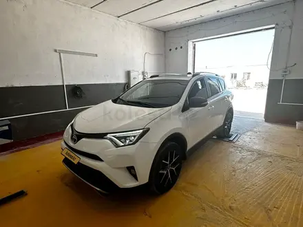 Toyota RAV4 2016 года за 8 800 000 тг. в Актау – фото 6