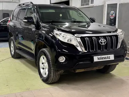 Toyota Land Cruiser Prado 2013 года за 17 000 000 тг. в Актобе – фото 3