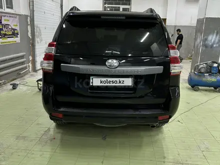 Toyota Land Cruiser Prado 2013 года за 17 000 000 тг. в Актобе – фото 6