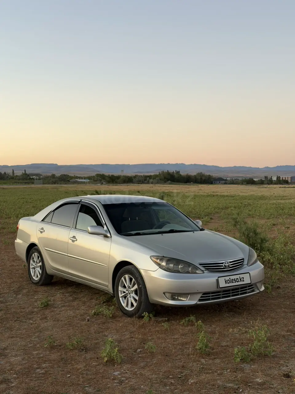 Toyota Camry, 2005