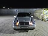 Mercedes-Benz E 230 1997 года за 2 200 000 тг. в Кызылорда