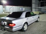 Mercedes-Benz E 230 1997 года за 2 200 000 тг. в Кызылорда – фото 5