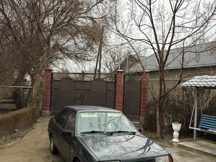 ВАЗ (Lada) 21099 2000 года за 850 000 тг. в Шымкент – фото 2