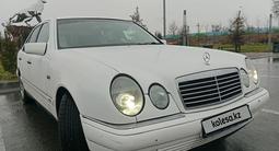 Mercedes-Benz E 230 1996 года за 2 800 000 тг. в Алматы – фото 3