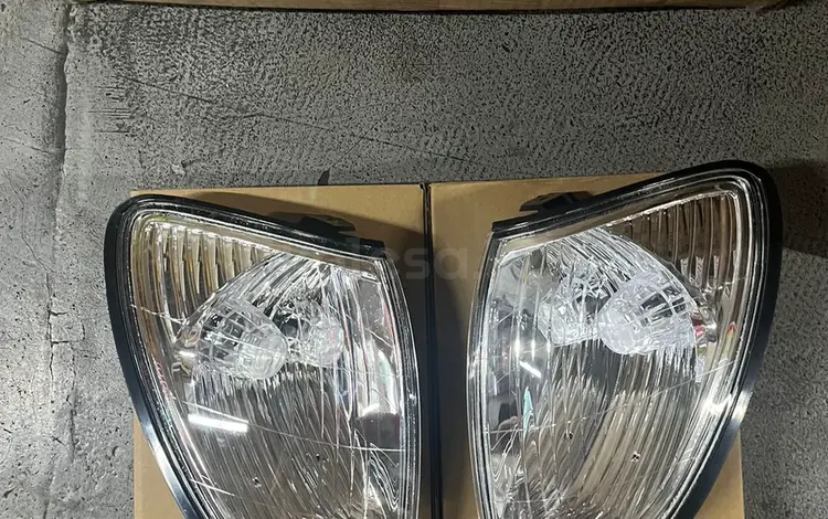 Поворотник на Lexus LX 470 за 10 000 тг. в Алматы